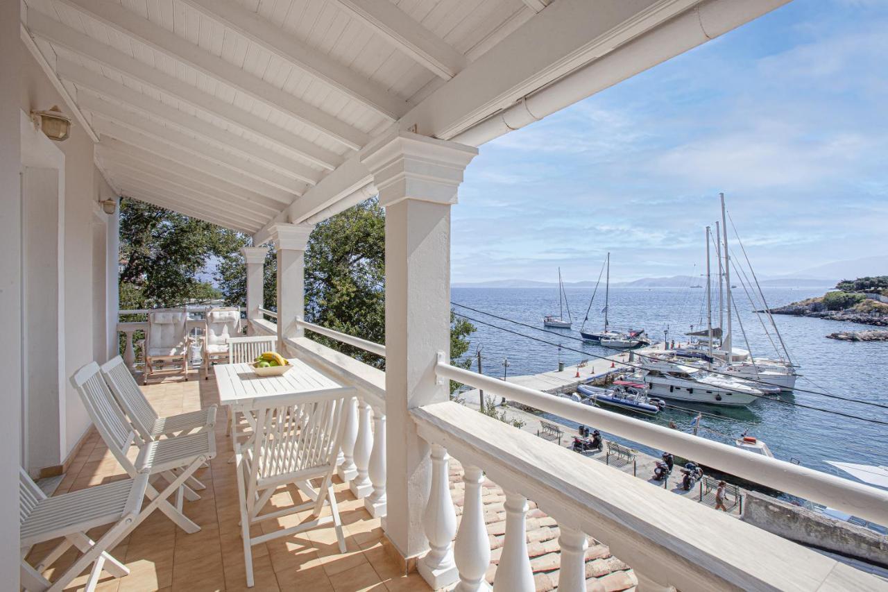 Kassiopi Seafront Elegant Apartments Dış mekan fotoğraf